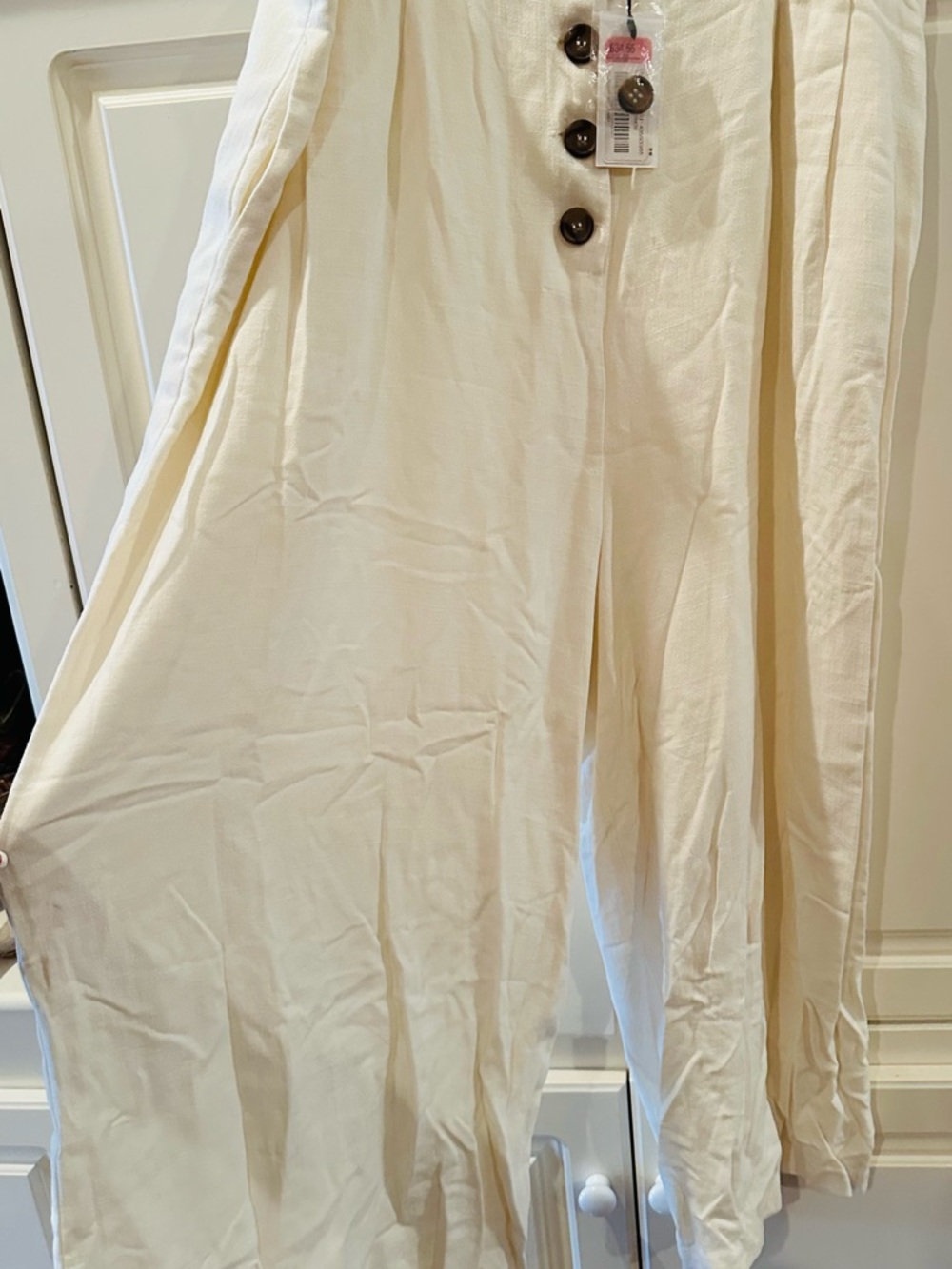 NWT Size XL Fabulous Cream Wide-Lady’s Pants with Button Front